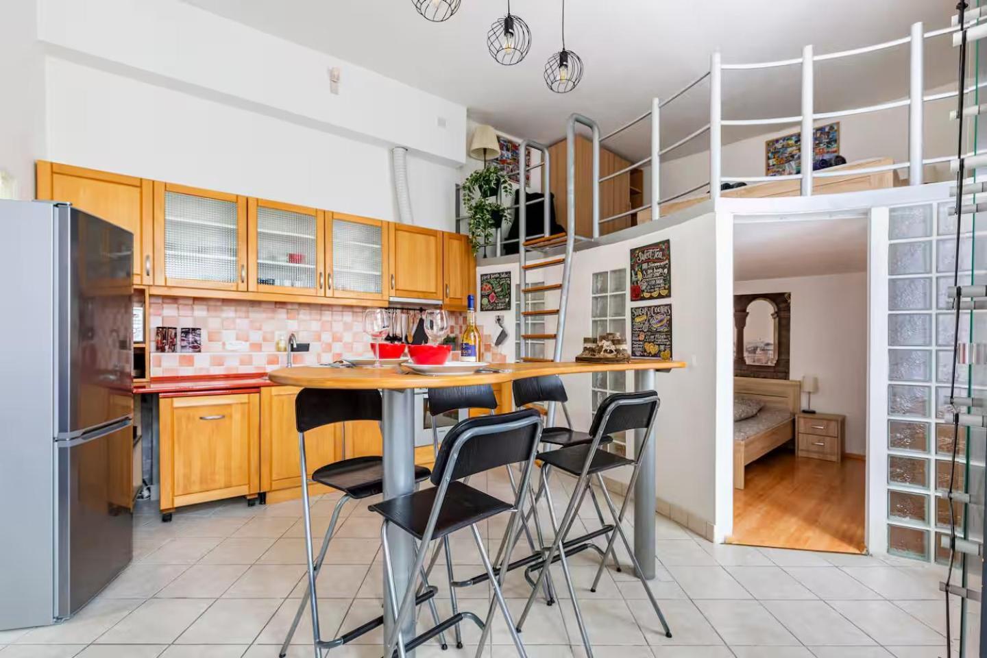 Feel At Home Apartment Будапеща Екстериор снимка